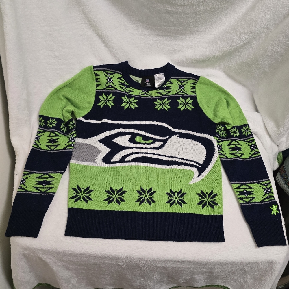 NFL Seattle Seahawks Fair Isle style sweater NWOT Med kids 10-12